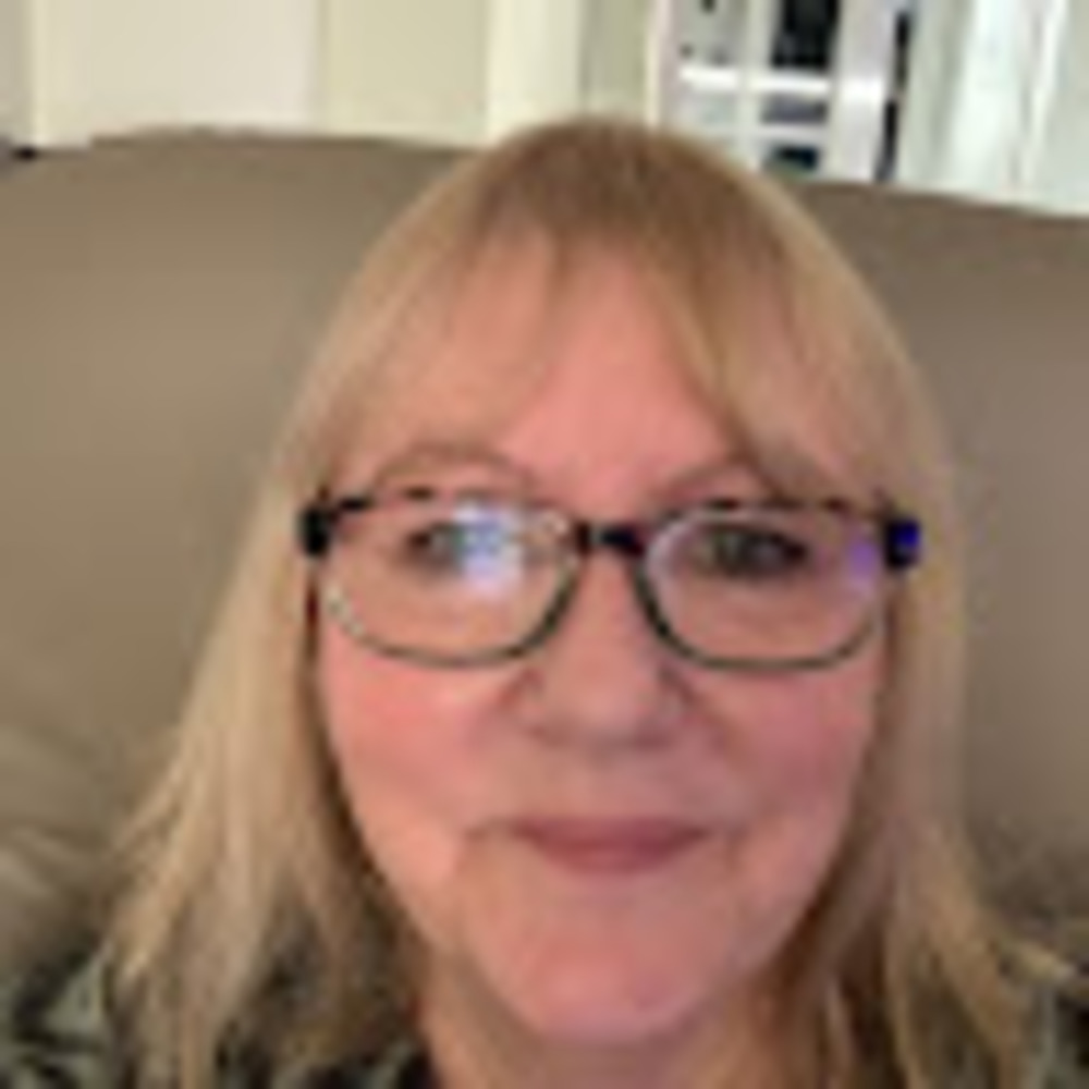 Meet your Posher, Karen